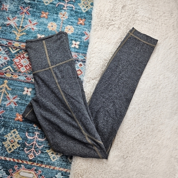 Athleta Gray Leggings 198877-03 XXS - Picture 1 of 6